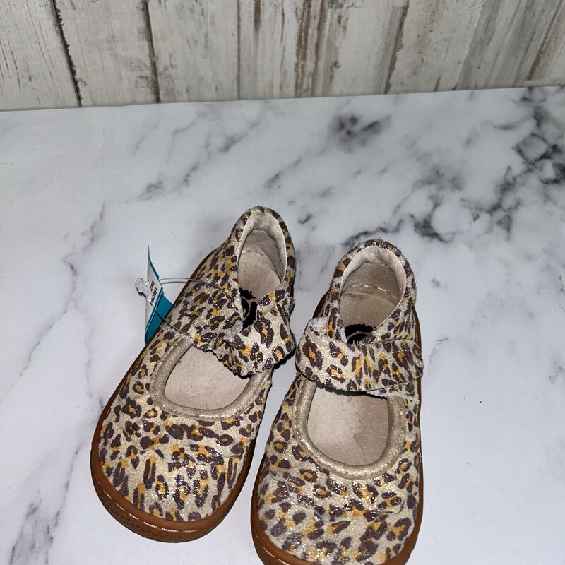 6 Cheetah Mary Janes, Tan, Size: Shoes 6
