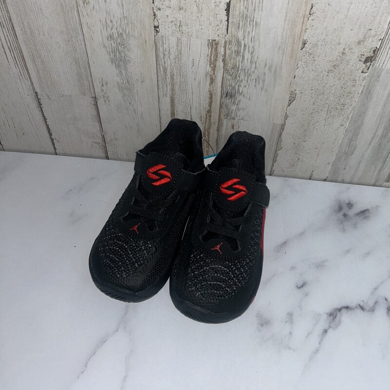 6 Black/Red Sneakers, Black, Size: Shoes 6
