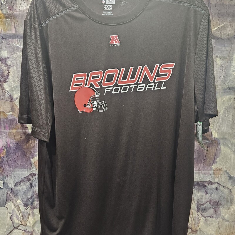 Short sleeve jersey material tee in your favorite team!