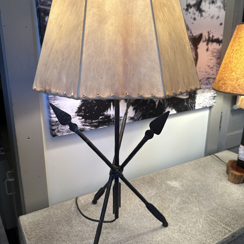 Iron Arrow Lamp with Buckskin Shade

Size: 30Tx17W