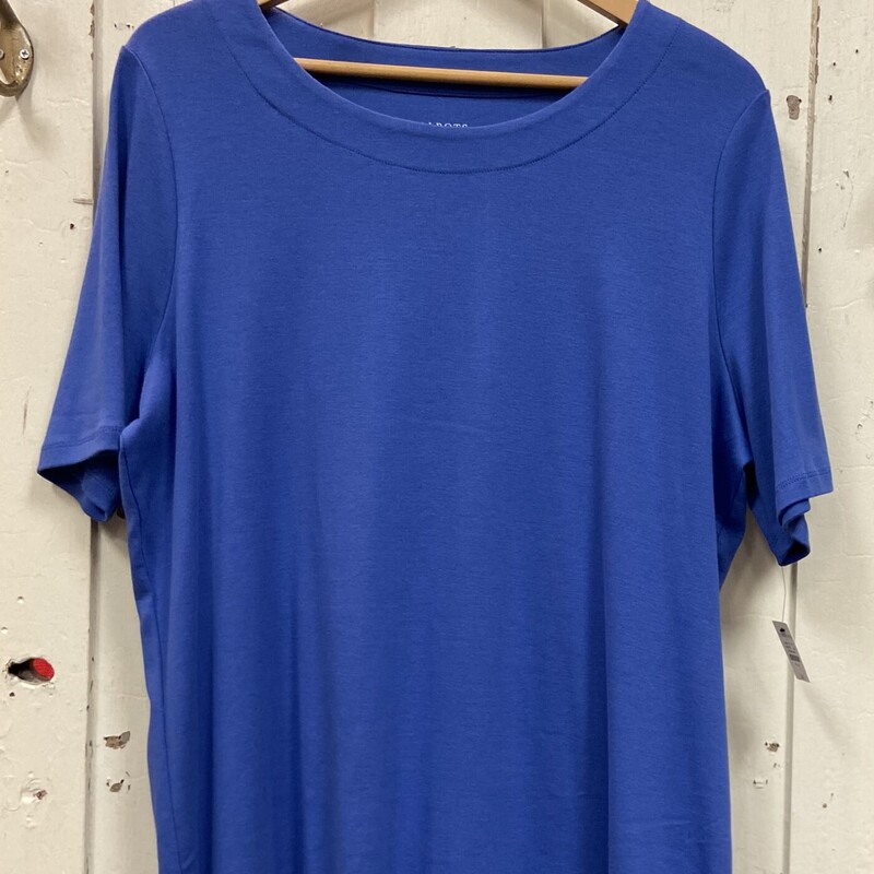NWT Periwinkle Top<br />
Peri<br />
Size: 2X