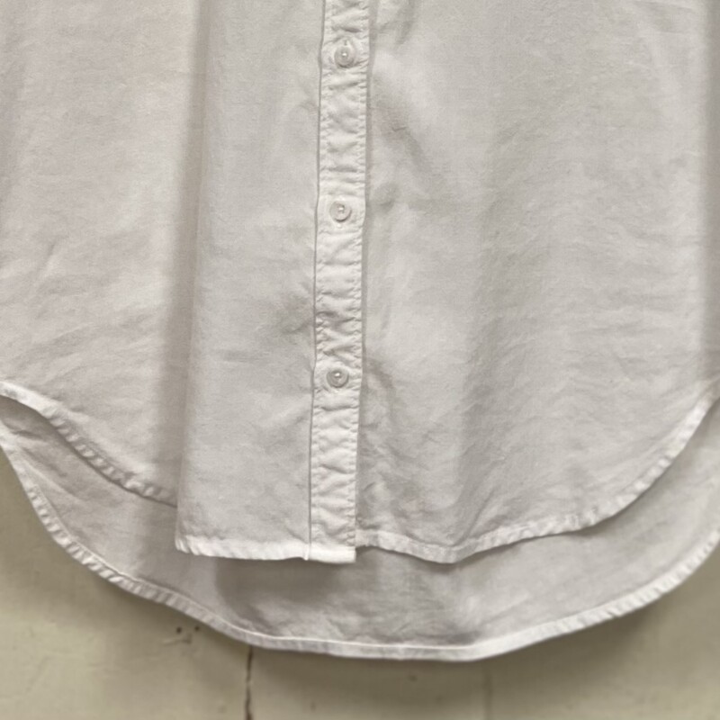 White Cuff Bttn Shirt<br />
White<br />
Size: Medium