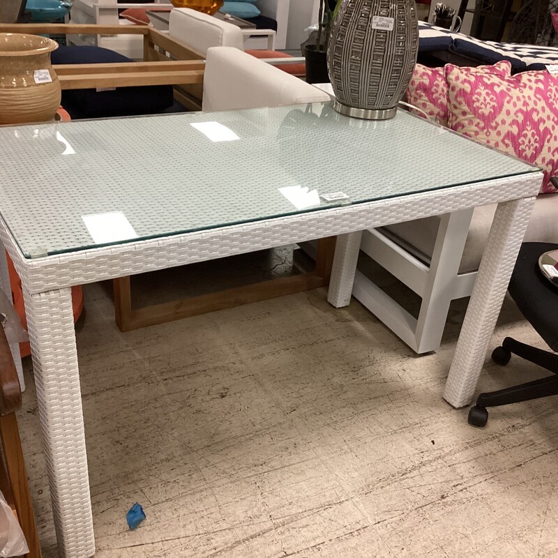 Kanno Wicker Table, White, W/Glass
49 in x 27 in x 30 in t