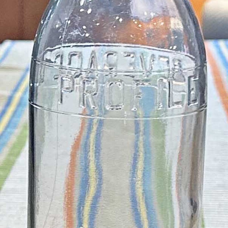 Vtg NH Profile Bottle