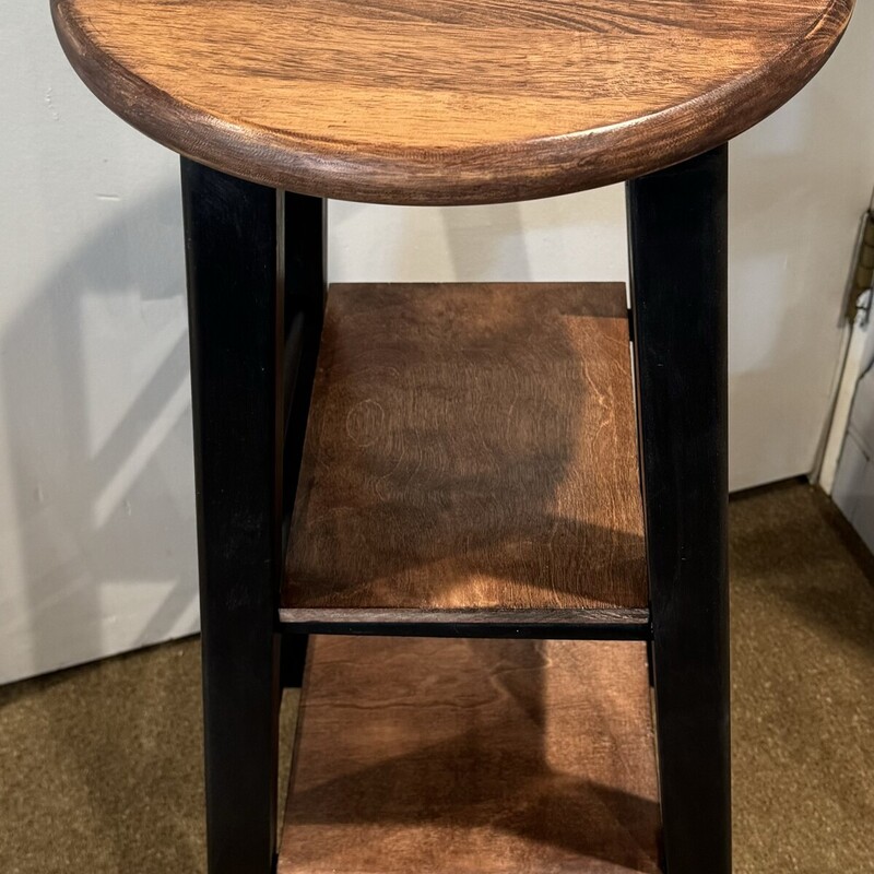 Maple Stool/Plant Stand
Newly Refurbished Canadian Maple Stool
29 Inches Tall, 13 Inches Round Seat, 14 Inches Wide at Base
