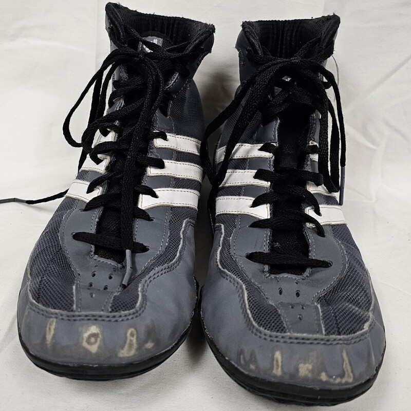 Adidas Mat Wizard 2 Wrestling Shoes, Mens Size: 8, pre-owned, some wear on the toes