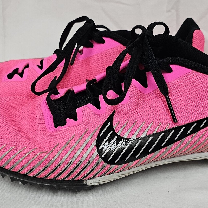 Nike Zoom Rival Multi Track & Field Cleats, Size: 9.5, Pre-owned in great shape! comes with bag and spike removal tool.