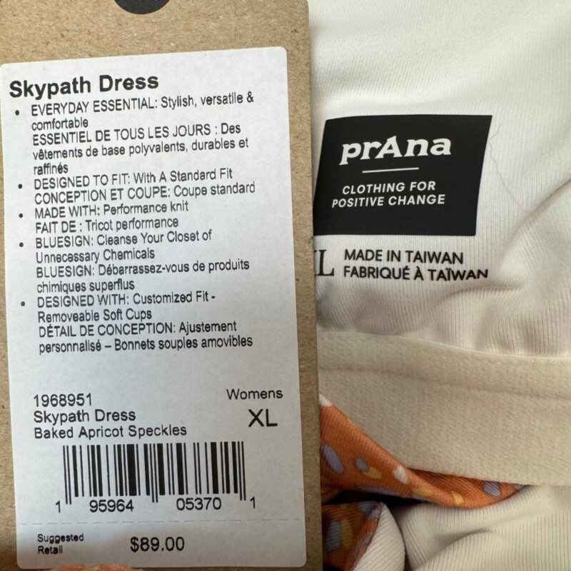 New Prana Skypath Dress<br />
Made Sustainably<br />
Performance Knit<br />
Color: Baked Apricot Speckles<br />
Size: XL<br />
Retails for $89.00