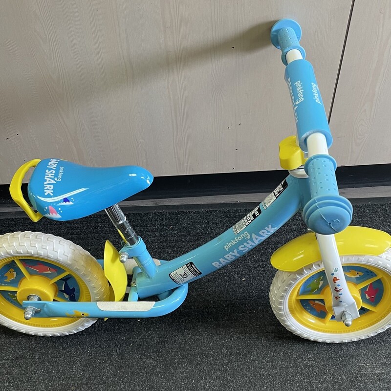 Pinkfong Baby Shark Balance bike, Blue, Size: 10 Inch