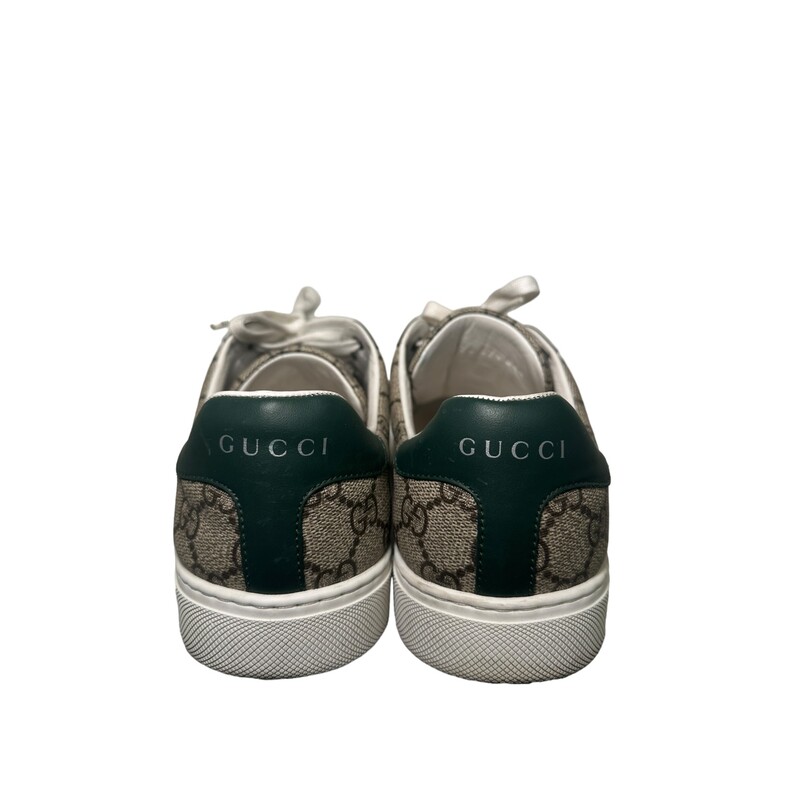 Gucci Ace Web, Beige, Size: 37.5

Gucci's distinctive green and red Web stripe completes the style. Lace-up closure Low heel

Dimensions:  1.2 height