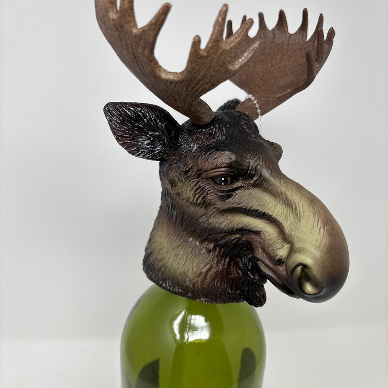 Moose Wine Bottle Topper
Brown
