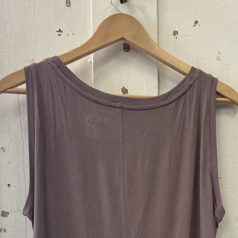 Brown Ruched Tank<br />
Brown<br />
Size: 3X