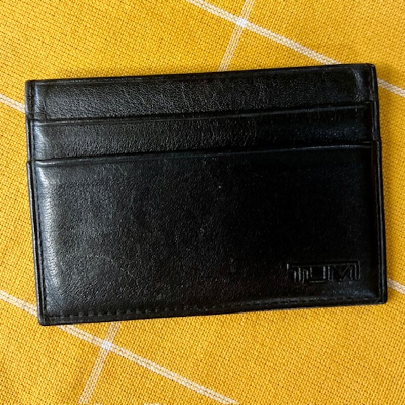 Tumi Mens Leather Card Holder
Black
Size: 4 x 2.5H