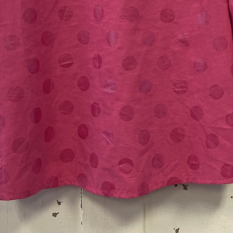 Pnk Polka Dot Bttn Shirt<br />
Pink<br />
Size: 1X R $118