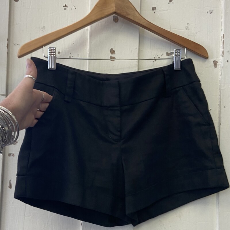 Black Shorts
Black
Size: 8