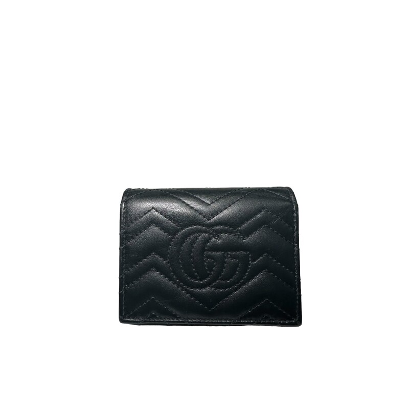 Gucci GG Marmont Wallet<br />
<br />
Dimensions:<br />
Closed: 4.5W x 3.5H x 1D<br />
Open: 4.5W x 7H<br />
<br />
Five card slots<br />
One bill compartment<br />
One zip pocket<br />
One zip pocket<br />
Interior open pocket<br />
Snap closure