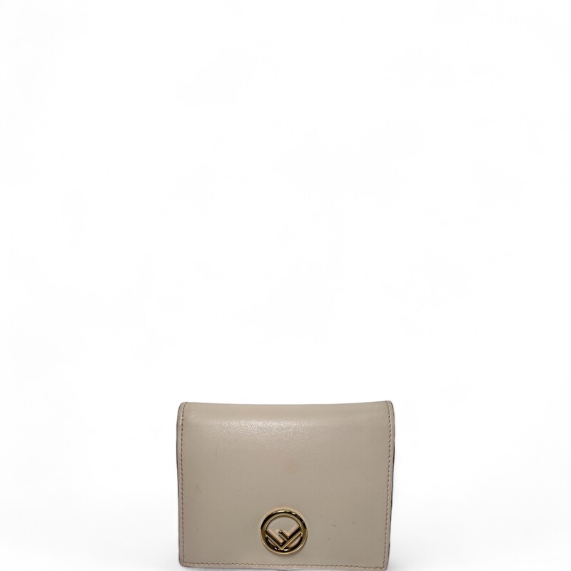 Fendi Bifold Compact, Pink, Size: OS

Small marks on back and small marks on front