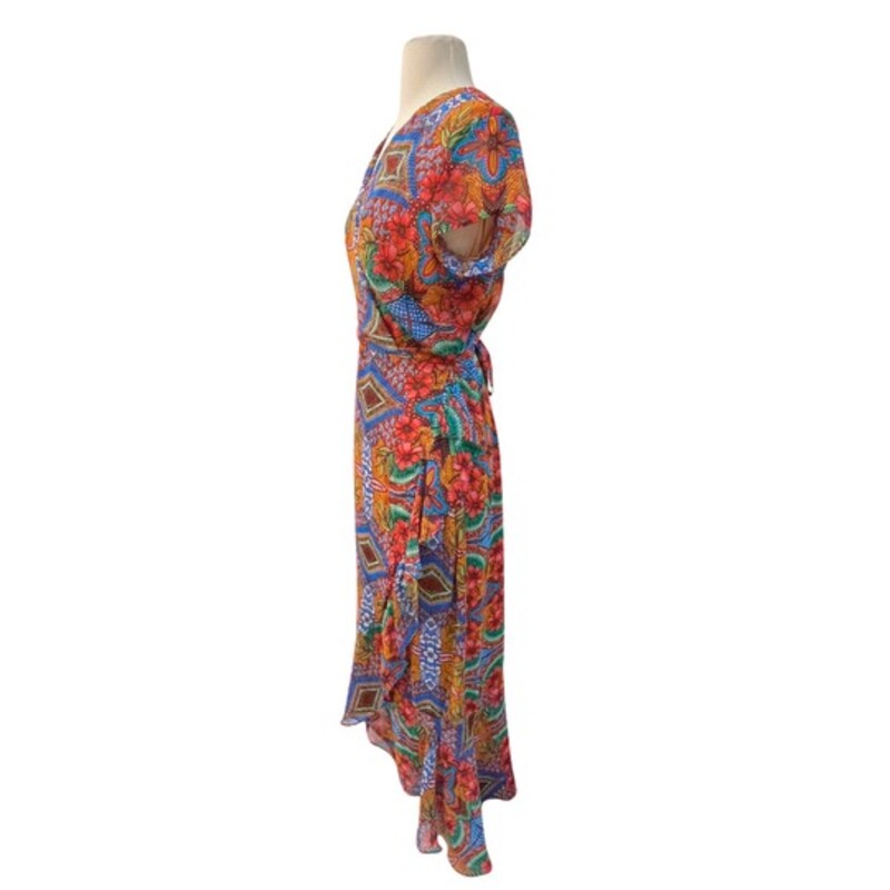 Just Taylor Floral Dress<br />
Maxi Length<br />
A Rainbow of Colors!<br />
Tie Waist<br />
Size: 8