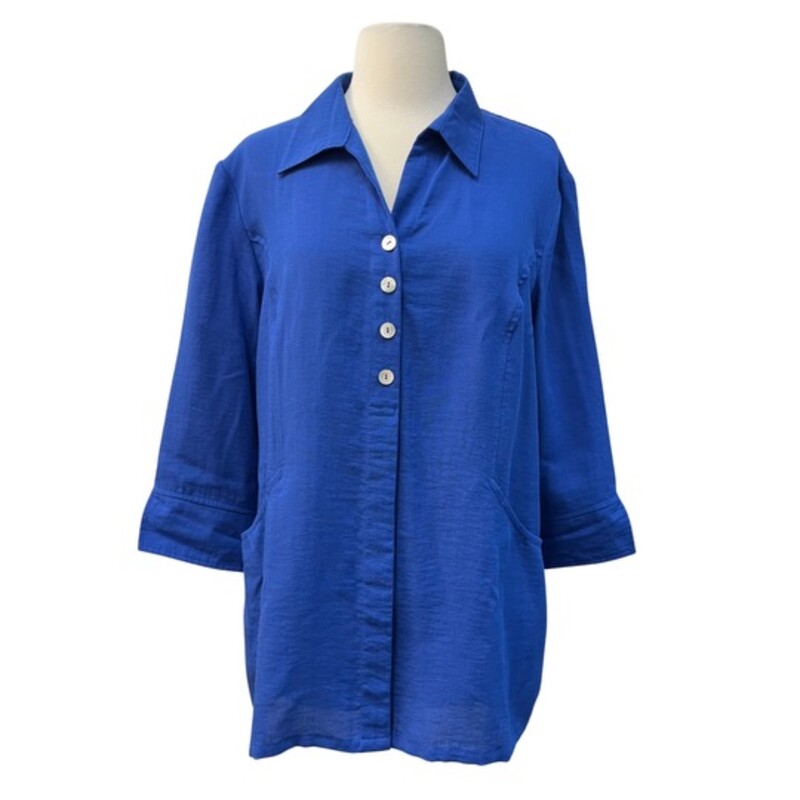 Fridaze Linen Shirt
With Pockets
3/4 Sleeves
Color:  Marine
Size: XL