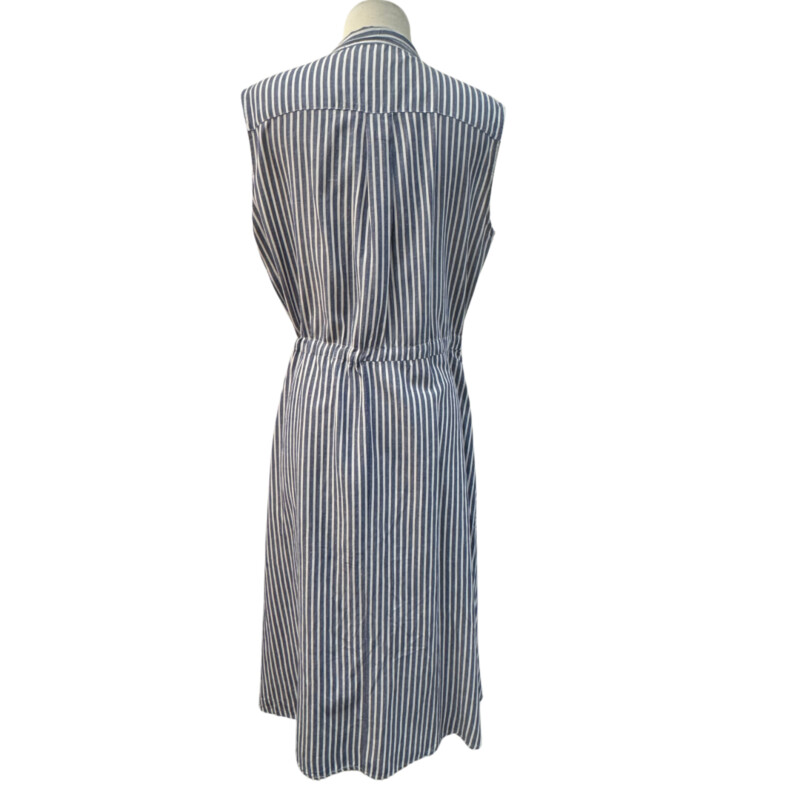 Weekend Striped Dress
Sleeveless
Cotton Blend
Drawstring Waist
Denim and White
Size: Medium