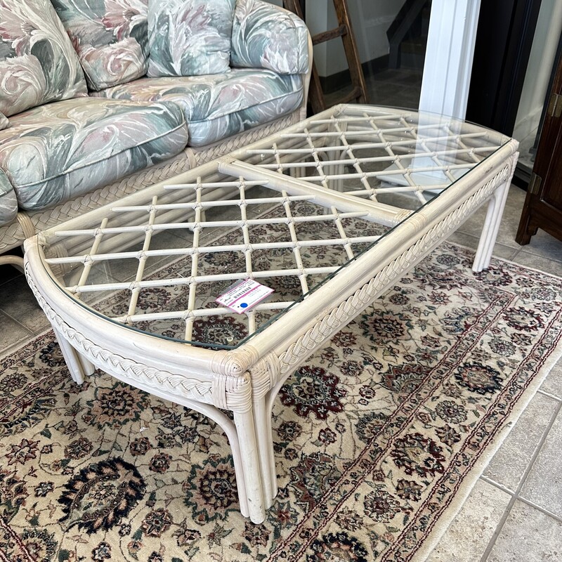 Benchcraft Coffee Table
