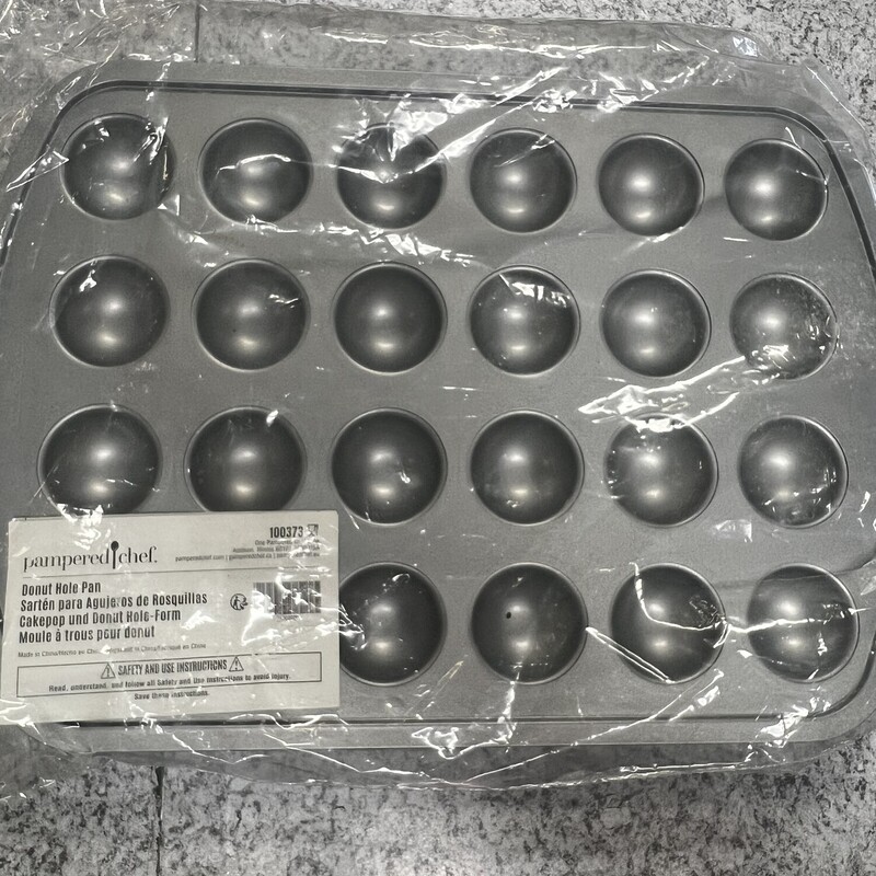 Pampered Chef Donut Hole