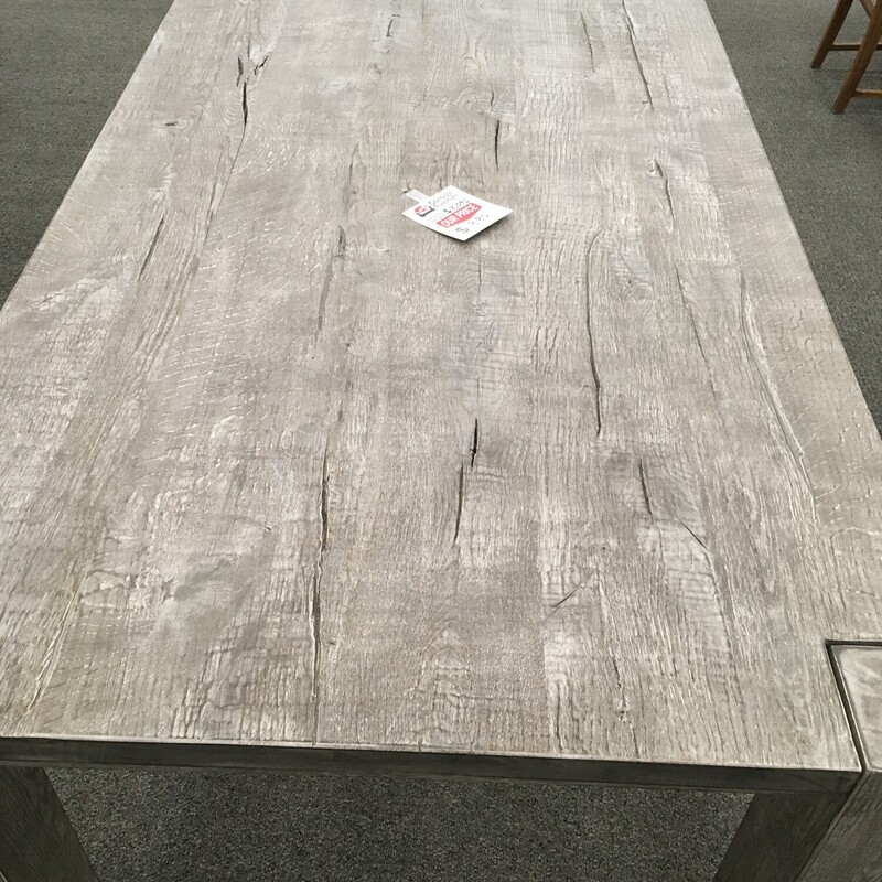 R/H Rustic Table