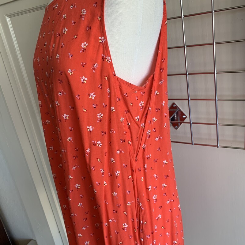NWT Gap Dress, Red, Size: Large<br />
All Sales Are Final<br />
No Returns<br />
Pick Up IN Store<br />
or<br />
Have it Shipped<br />
Thanks You For Shopping With Us :-)