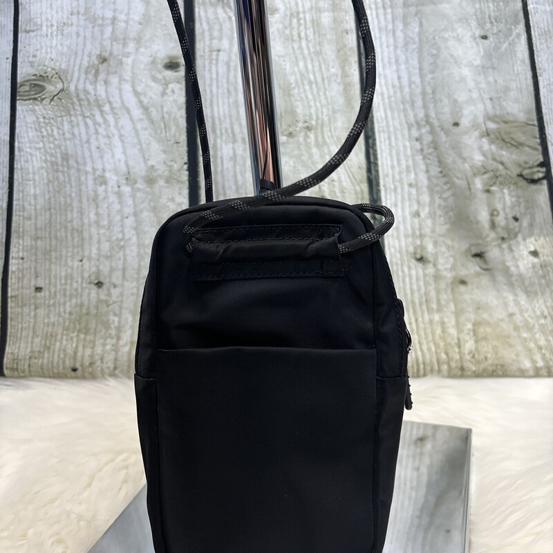 Lulu Lemon, Black, Size: Crossbody