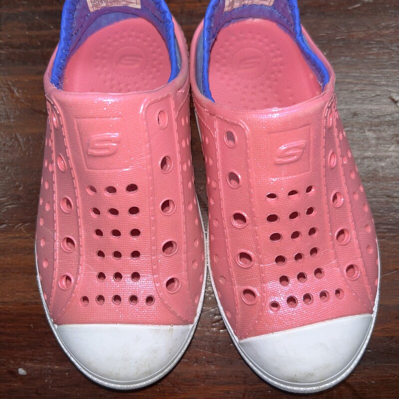 10 Pink Rubber Shoes