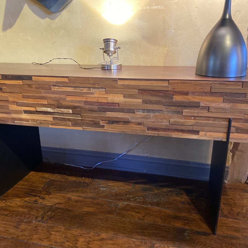 Reclaimed Wood Console

Size: 63Lx18Dx28H