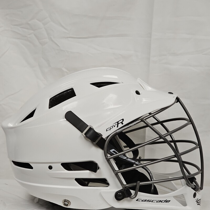 Cascade CPV-R Adjustable Lacrosse Helmet
Size: Small/Medium
Color: White
Condition: Pre-Owned - Excellent Condition