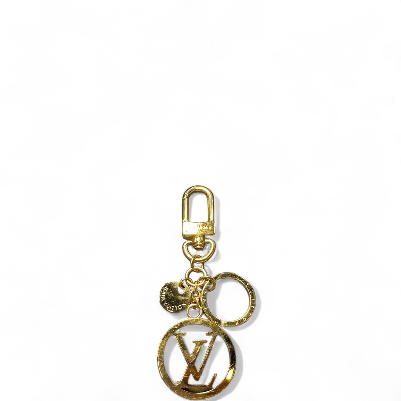 Louis Vuitton Circle Bag Charm, Gold, Size: OS

Dimensions:
Length: 1.5 in
Height: 4.5 in