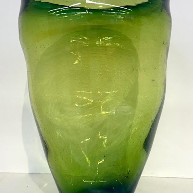 Handblown Glass Odd Shaped Vase Signed 1981
Green Blue
Size: 5.5 x 8.5H