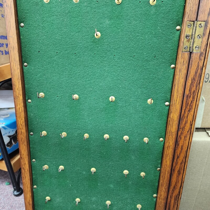 Vtg Key Cabinet, Wood, Size: 16 X 26