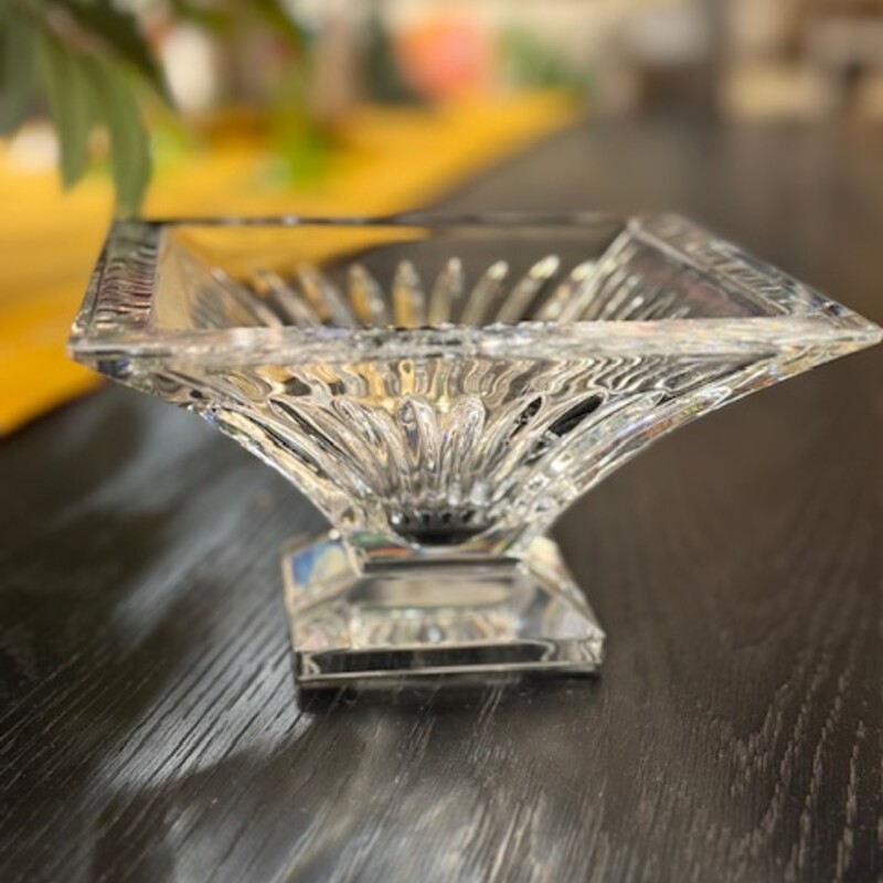 Waterford Lismore Square Pedestal Dish
Clear
Size: 6 x 3.5H