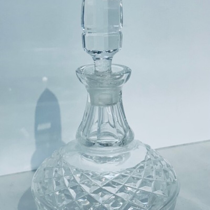 Waterford Perfume Bottle
Clear
Size: 4 x 8H