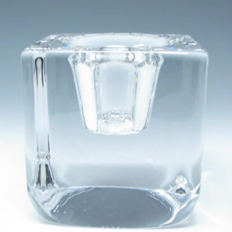 Kosta Boda Ice Cube Square Candleholder
Clear
Size: 3 x 3 x 3.5H