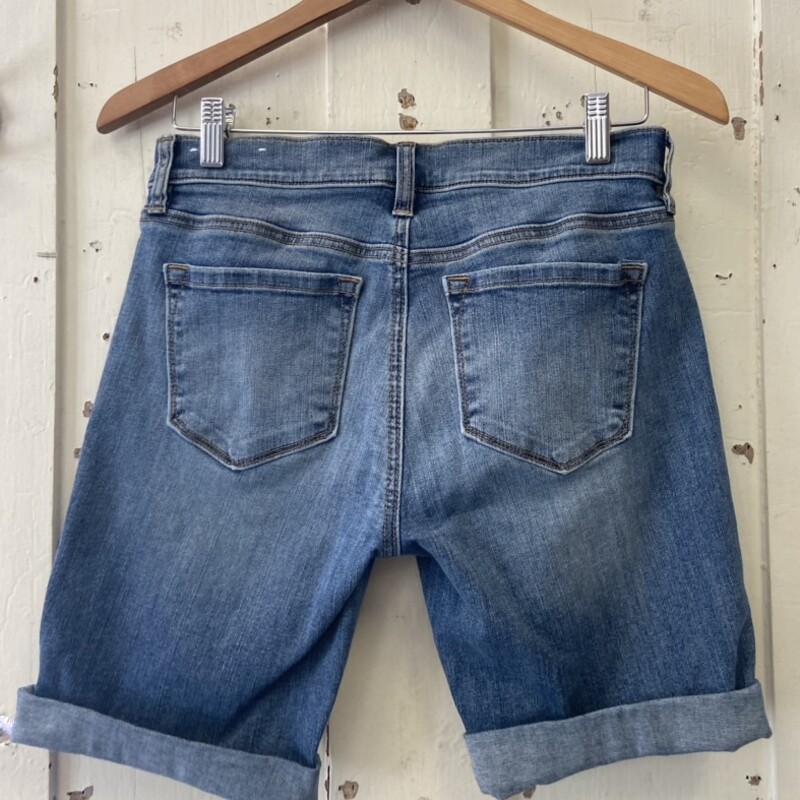 Denim Shorts<br />
Blue<br />
Size: 4