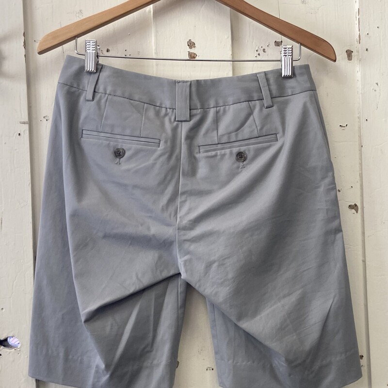 Gry Bermuda Shorts
Grey
Size: 0