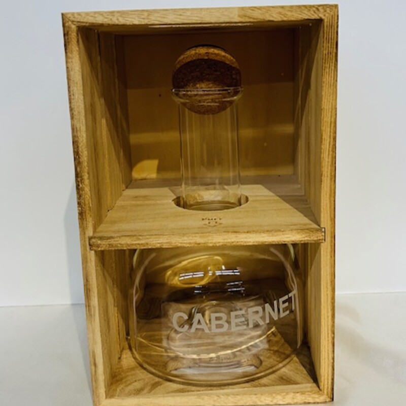 Glass Cabernet Bottle In Crate
Clear Tan Size: 6.5 x 6.5 x 10H