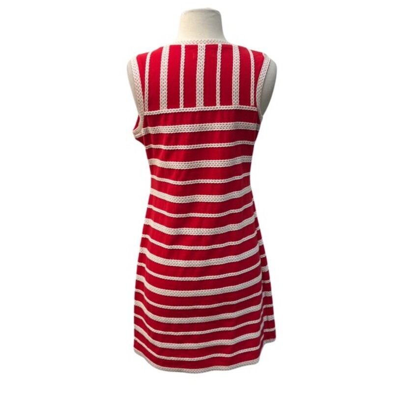 Max Studio Dress<br />
Braid Rope Detail<br />
Color: Red and Cream<br />
Size: Medium<br />
100% Cotton