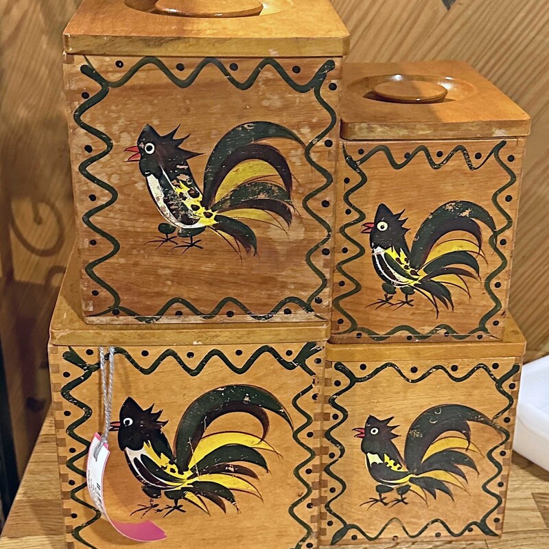 Set of 4 Vtg Rooster Canisters

Wooden, Hand Painted
1960 - Japan