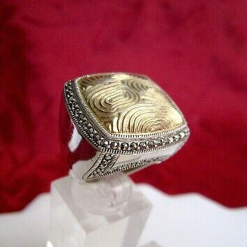 925 Judith Jack Gold Rush Vermeil Marcasite Ring
Gold Silver Gray Size: 7.5