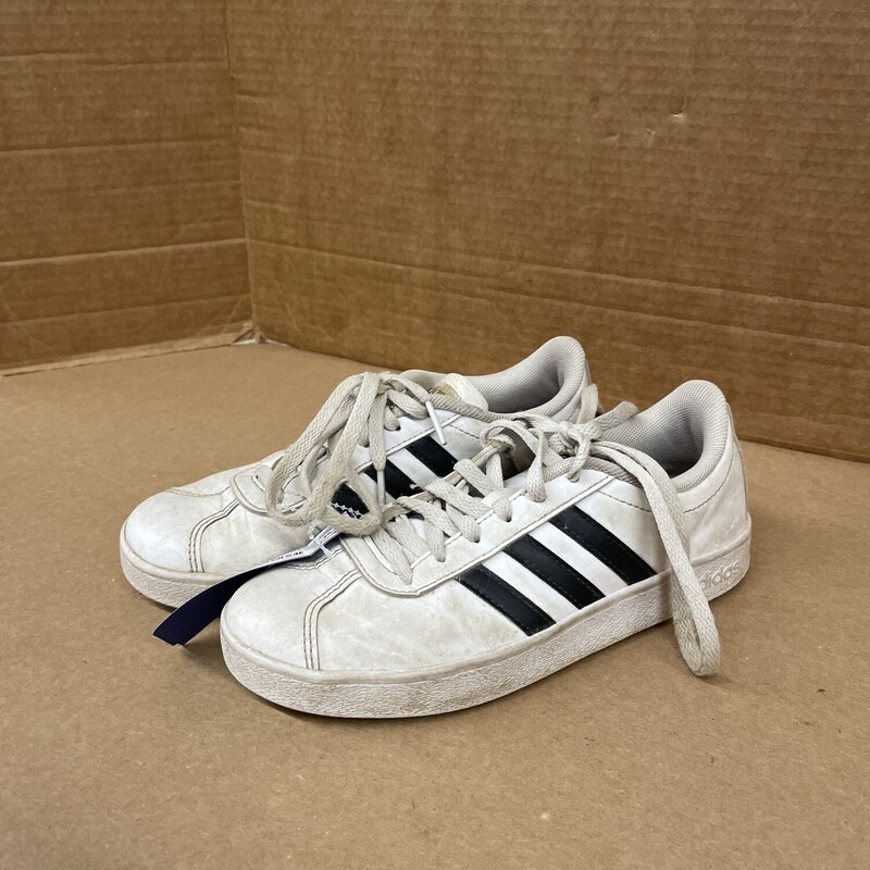 Adidas, Size: 2 Youth, Item: Shoes