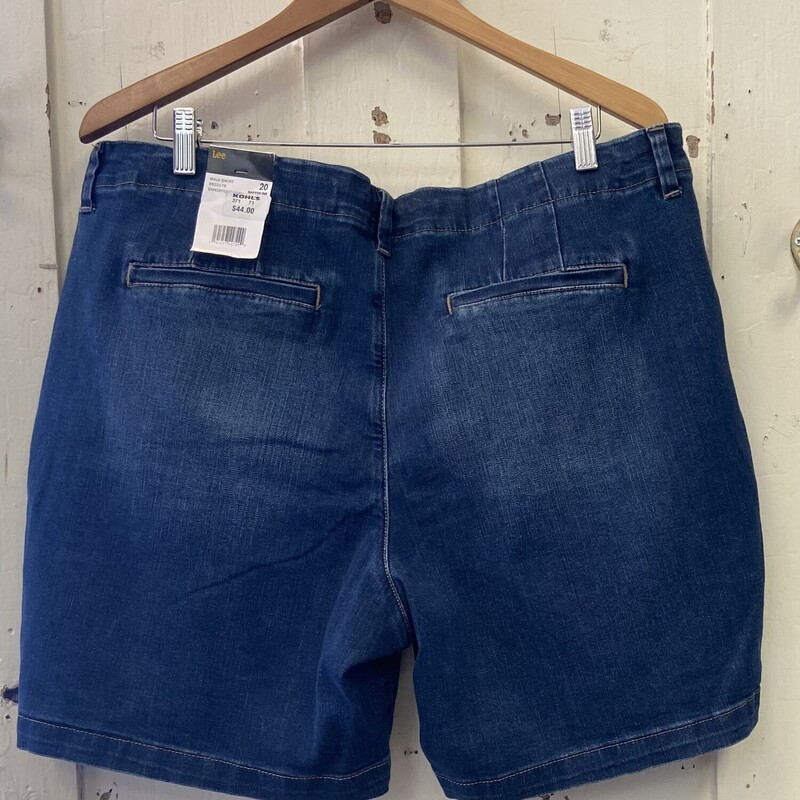 NWT Denim Shorts<br />
Blue<br />
Size: 20