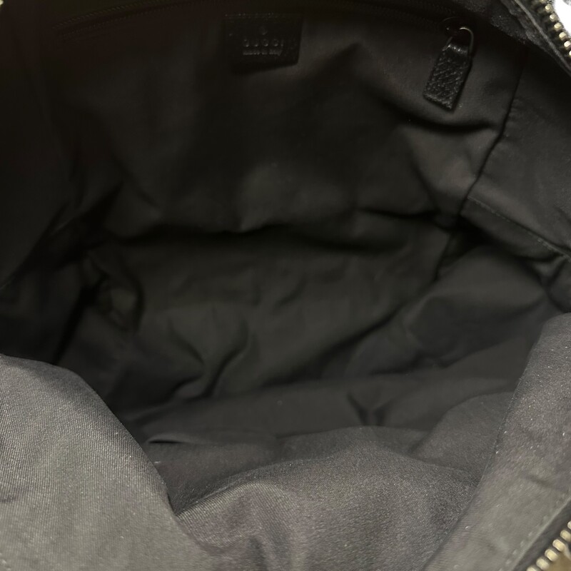 Gucci Web Canvas Backpack<br />
Black<br />
Code: 190278 204046