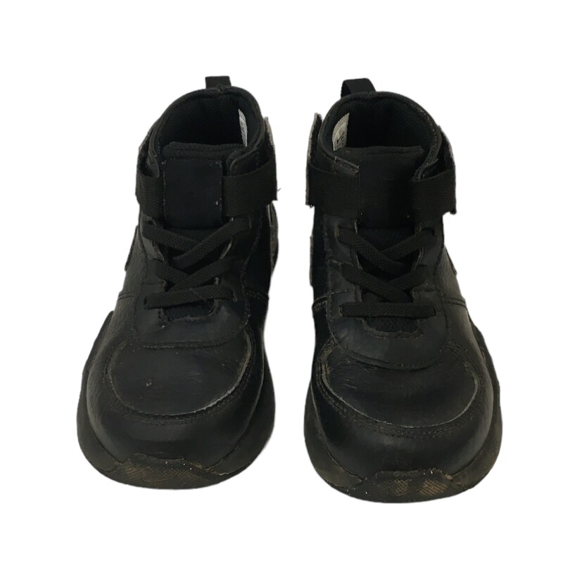 Shoes (Black), Boy, Size: 10

Located at Pipsqueak Resale Boutique inside the Vancouver Mall or online at:

#resalerocks #pipsqueakresale #vancouverwa #portland #reusereducerecycle #fashiononabudget #chooseused #consignment #savemoney #shoplocal #weship #keepusopen #shoplocalonline #resale #resaleboutique #mommyandme #minime #fashion #reseller

All items are photographed prior to being steamed. Cross posted, items are located at #PipsqueakResaleBoutique, payments accepted: cash, paypal & credit cards. Any flaws will be described in the comments. More pictures available with link above. Local pick up available at the #VancouverMall, tax will be added (not included in price), shipping available (not included in price, *Clothing, shoes, books & DVDs for $6.99; please contact regarding shipment of toys or other larger items), item can be placed on hold with communication, message with any questions. Join Pipsqueak Resale - Online to see all the new items! Follow us on IG @pipsqueakresale & Thanks for looking! Due to the nature of consignment, any known flaws will be described; ALL SHIPPED SALES ARE FINAL. All items are currently located inside Pipsqueak Resale Boutique as a store front items purchased on location before items are prepared for shipment will be refunded.