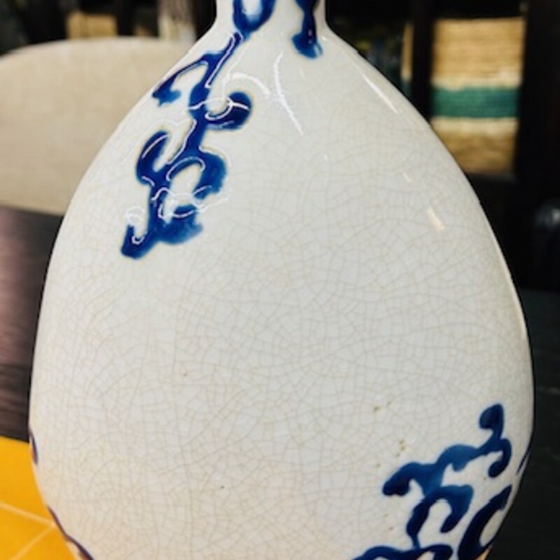 Chinese Crackled  Vase with Squiggly Vines
Cream Blue
Size: 6.5 x 3.5 x 13