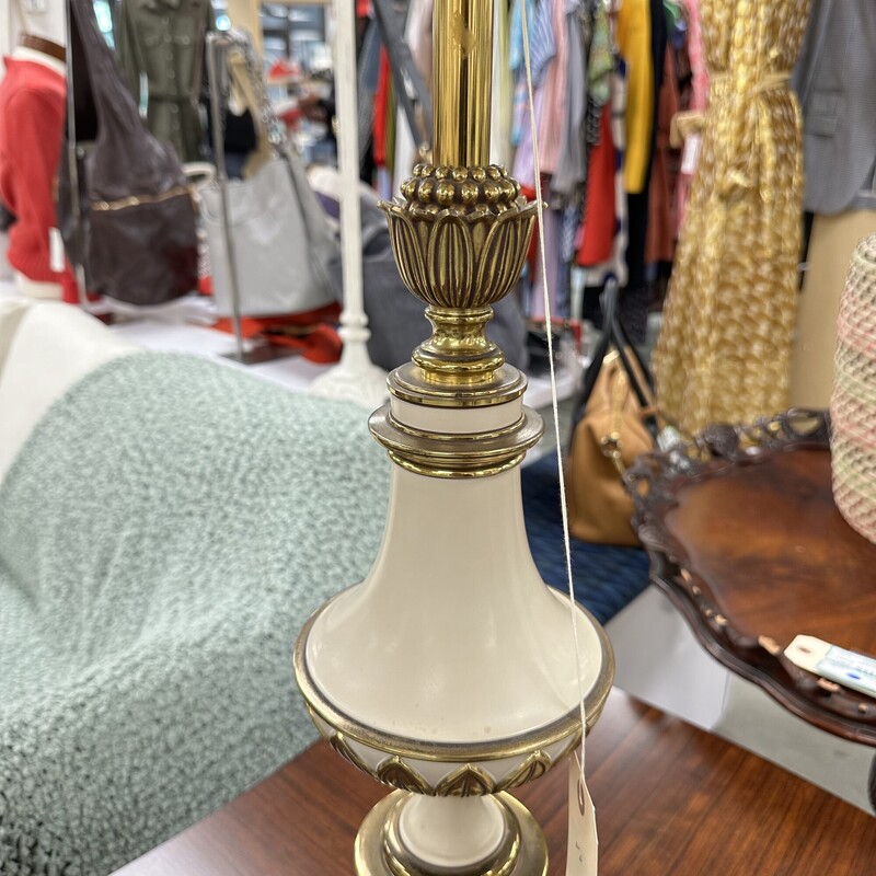 Stiffel Enamel Brass Lamp & Shade<br />
Size: 42in